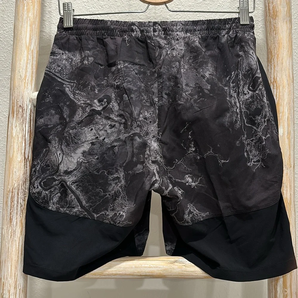 All In Motion Shorts - Picture 6 of 7